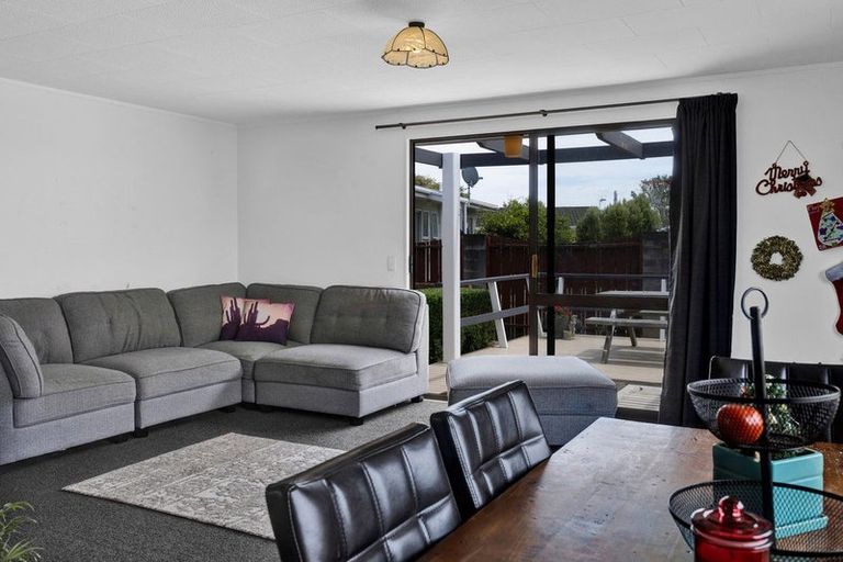 Photo of property in 13 Manuka Place, Hawera, 4610