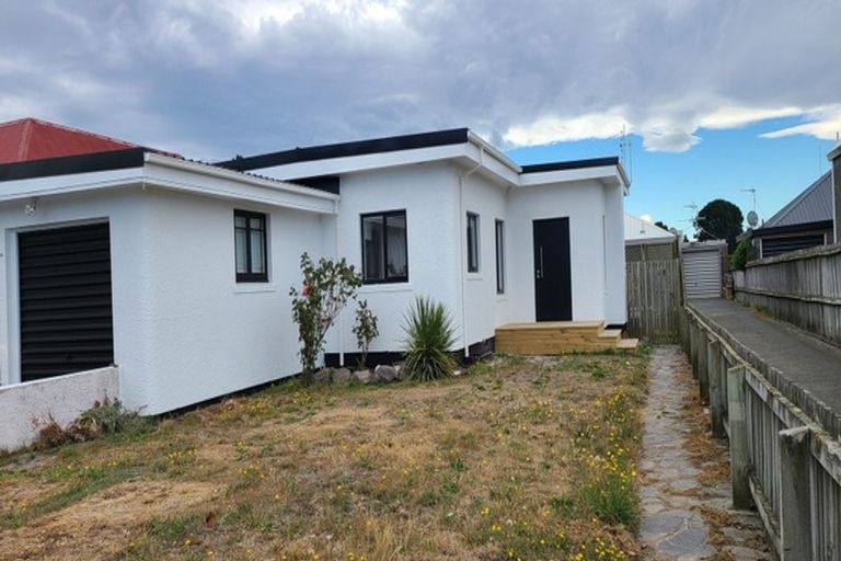 Photo of property in 48 Lonsdale Street, New Brighton, Christchurch, 8083
