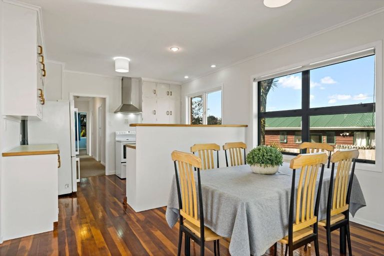 Photo of property in 78a Wharf Road, Te Atatu Peninsula, Auckland, 0610
