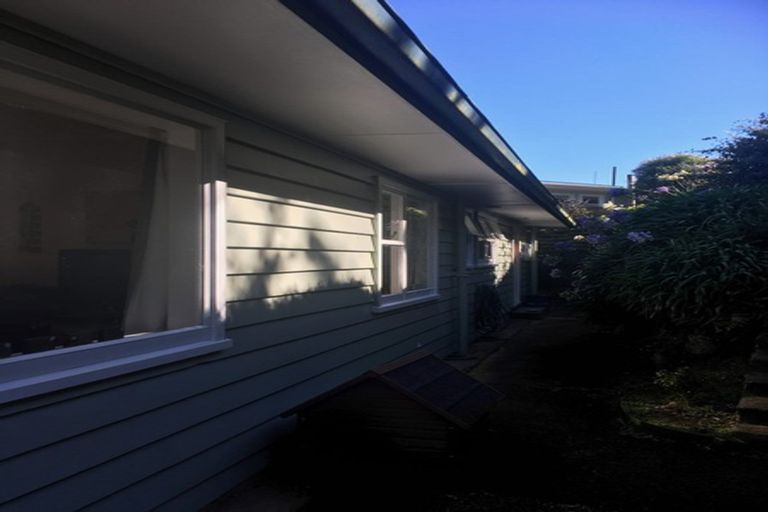 Photo of property in 5 Hilton Way, Johnsonville, Wellington, 6037