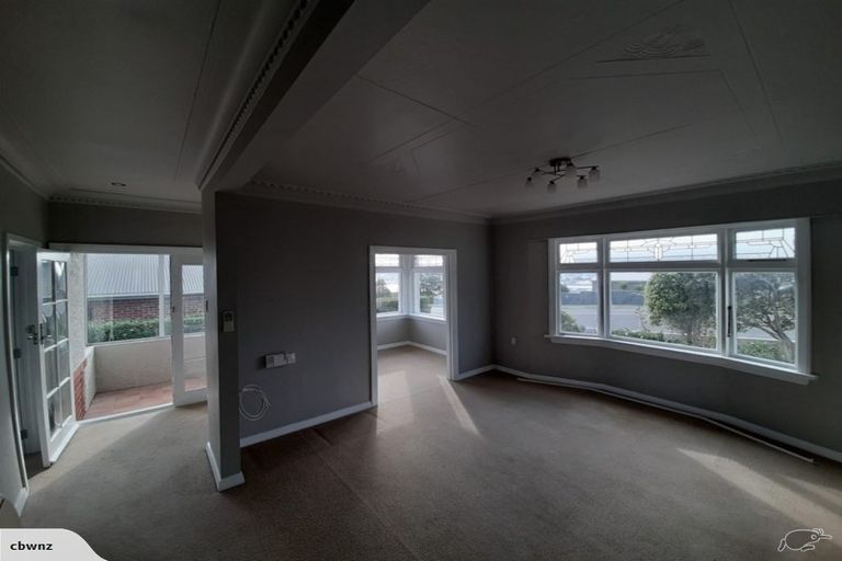 Photo of property in 118 Larnach Road, Vauxhall, Dunedin, 9013