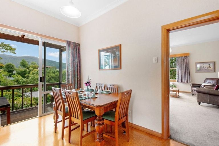 Photo of property in 17 Brownville Crescent, Maori Hill, Dunedin, 9010