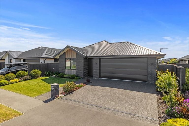 Photo of property in 9 Peregrine Crescent, Rolleston, 7615