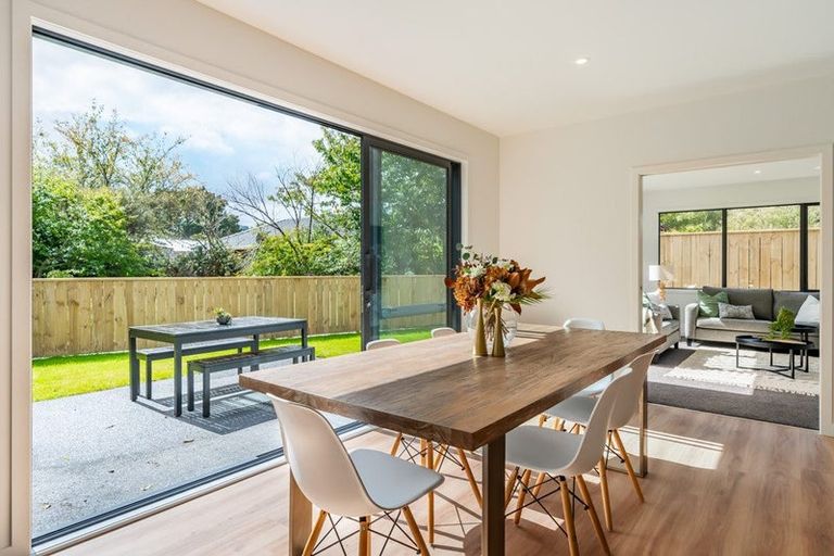 Photo of property in 47c Heretaunga Square, Silverstream, Upper Hutt, 5019