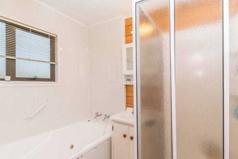 Photo of property in 22 Allandale Road, Hawarden, 7385