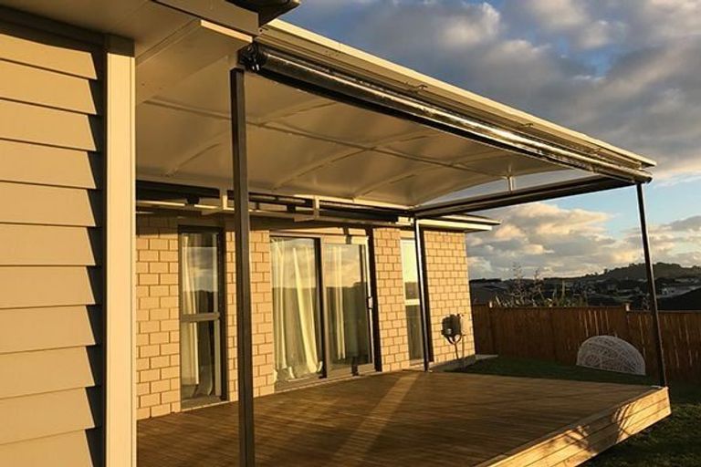 Photo of property in 10 Whaley Greens, Silverdale, 0932