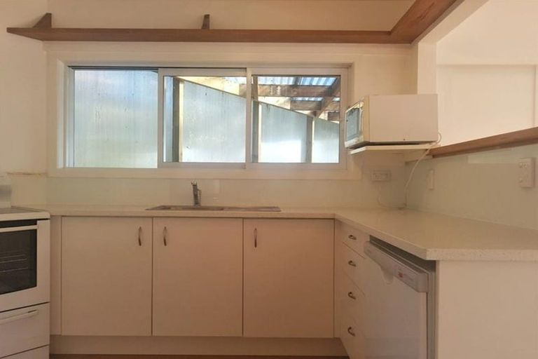 Photo of property in 292 Hurstmere Road, Takapuna, Auckland, 0622