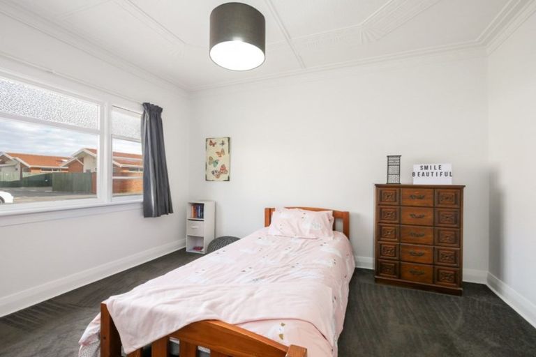 Photo of property in 129 Melbourne Street, South Dunedin, Dunedin, 9012