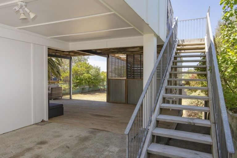 Photo of property in 57 Pinedale Crescent, Riversdale Beach, Masterton, 5872