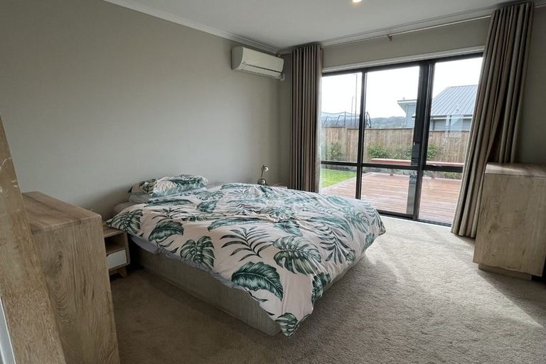 Photo of property in 2 Makaka Lane, Silverdale, 0932