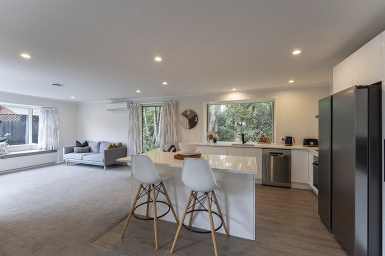 Photo of property in 6 Heritage Lane, Halswell, Christchurch, 8025