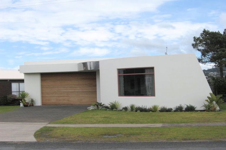 Photo of property in 11 Paku Drive, Tairua, 3508