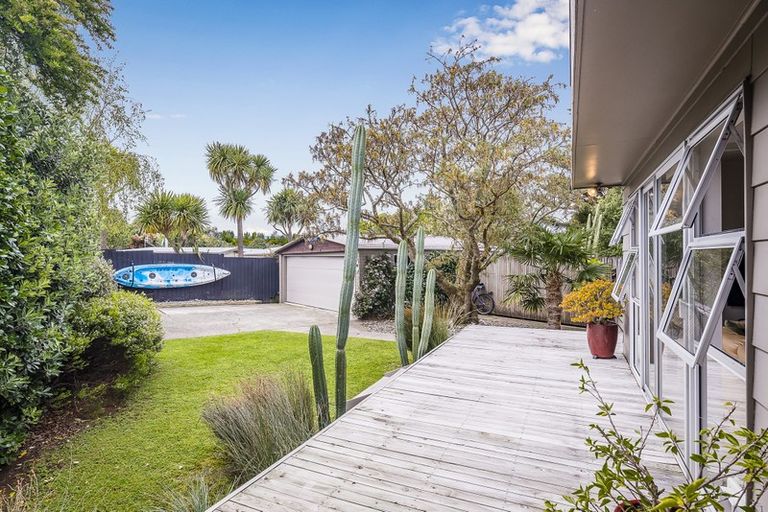 Photo of property in 10 Michael Road, Paraparaumu Beach, Paraparaumu, 5032
