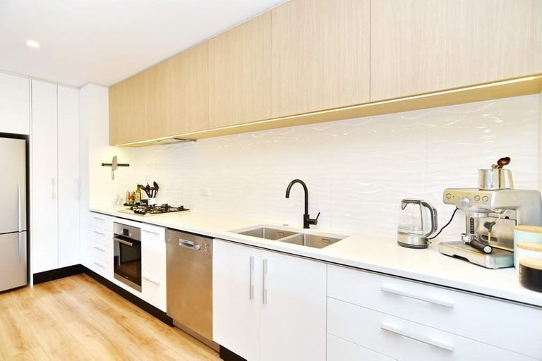 Photo of property in 11 Makawe Roa Street, Marshland, Christchurch, 8083