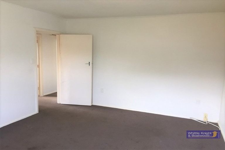 Photo of property in 5/9a Curletts Road, Sockburn, Christchurch, 8042