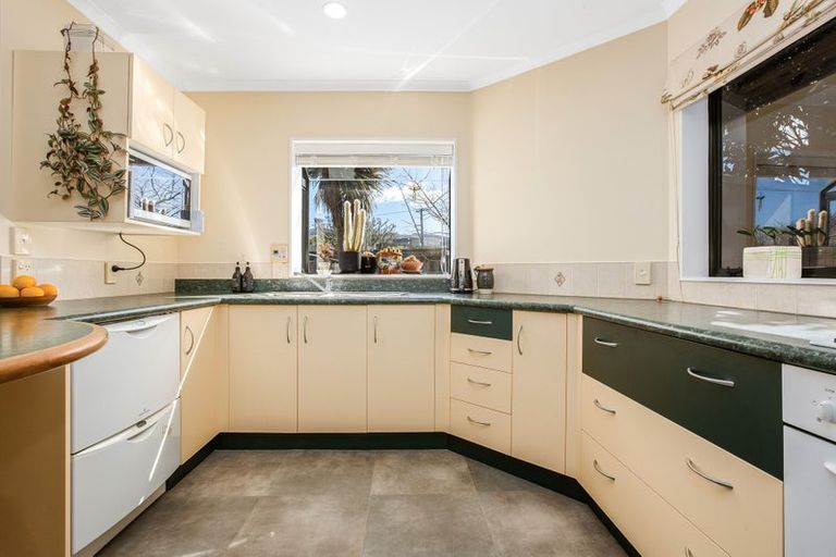 Photo of property in 66 Copeland Street, Epuni, Lower Hutt, 5011