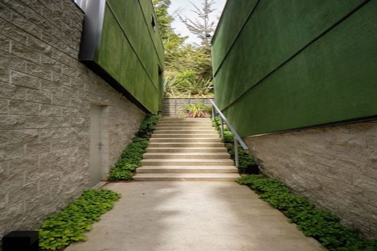 Photo of property in 44 Mcmillan Road, Arthurs Point, Queenstown, 9371