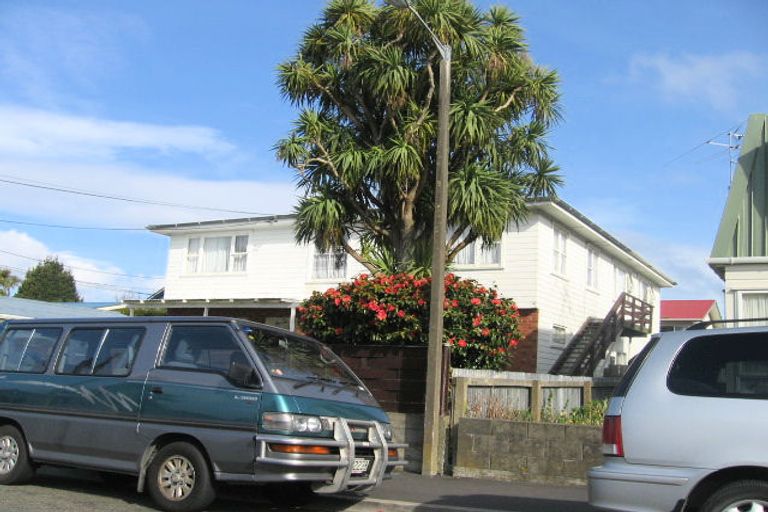 Photo of property in 1/37 Frankmoore Avenue, Johnsonville, Wellington, 6037