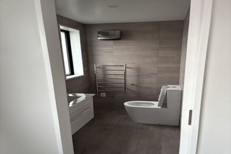 Photo of property in 4/11 Halliwell Avenue, Papanui, Christchurch, 8052