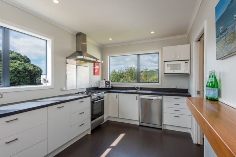 Photo of property in 61 Tennis Court Road, Raumati South, Paraparaumu, 5032