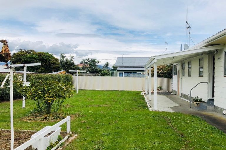 Photo of property in 6 Matene Street, Otaki, 5512