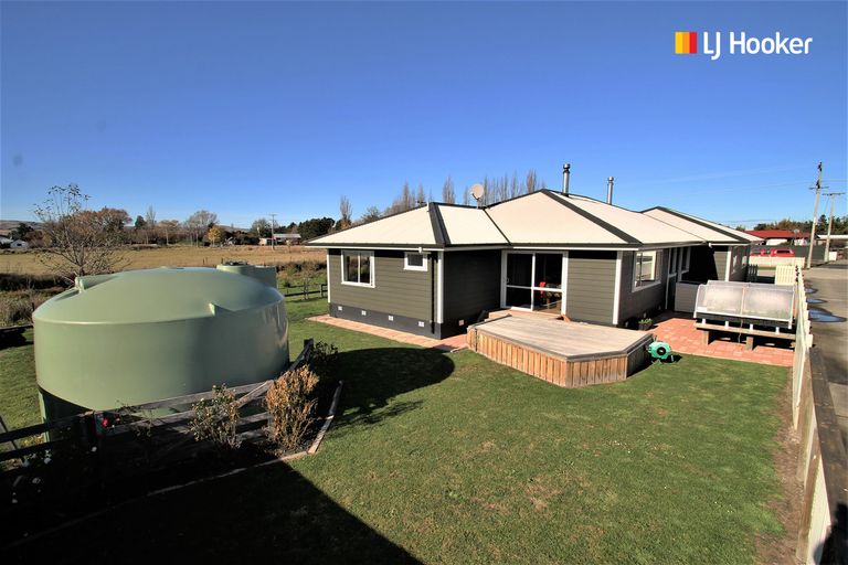 Photo of property in 27 Mold Street, Middlemarch, 9596