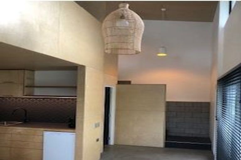 Photo of property in 99 The Esplanade, Raumati South, Paraparaumu, 5032