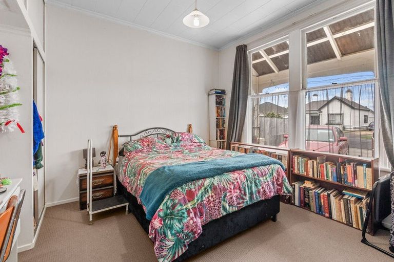 Photo of property in 16 Freyberg Street, Saint Kilda, Dunedin, 9012