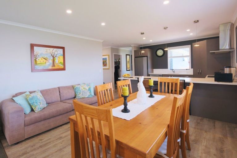 Photo of property in 3 Korokia Way, Richmond Heights, Taupo, 3330