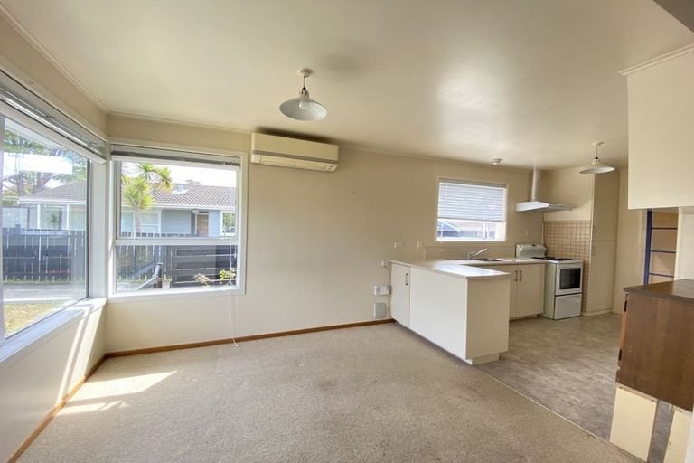 Photo of property in 18 Wanaka Place, Pakuranga Heights, Auckland, 2010