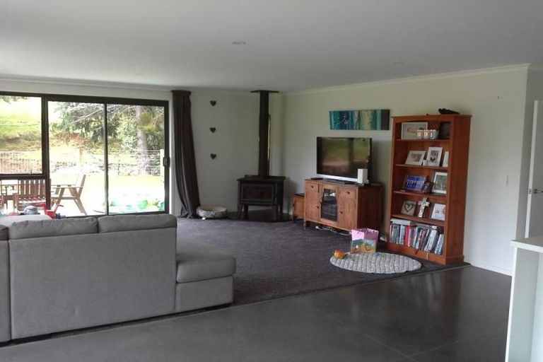 Photo of property in 68 Saxton Road, Upper Vogeltown, New Plymouth, 4371