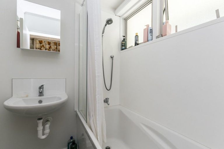 Photo of property in 31/125 Grant Road, Thorndon, Wellington, 6011