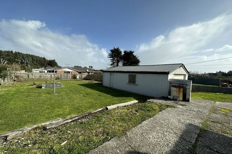 Photo of property in 75 Weka Street, Waikiwi, Invercargill, 9810