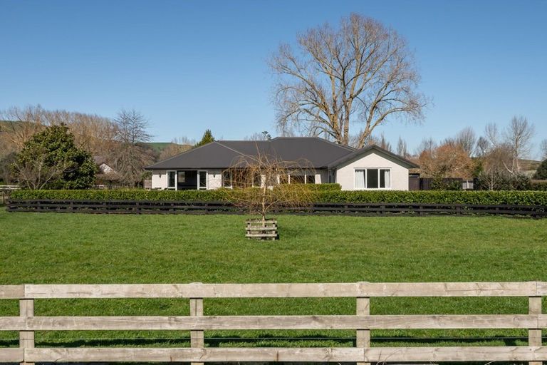 Photo of property in 82 Benn Road, Cambridge, 3495