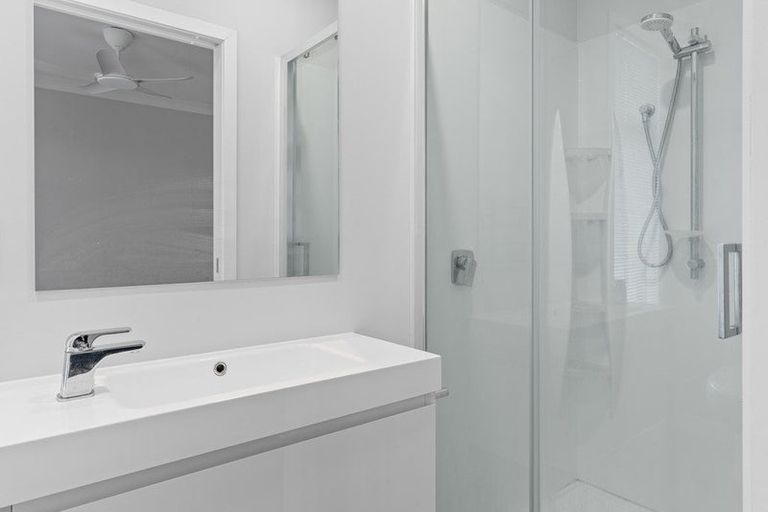 Photo of property in 2/25 Thackeray Street, Hamilton Lake, Hamilton, 3204