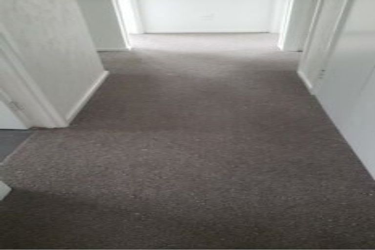 Photo of property in 1/8 Alston Avenue, Kelston, Auckland, 0602