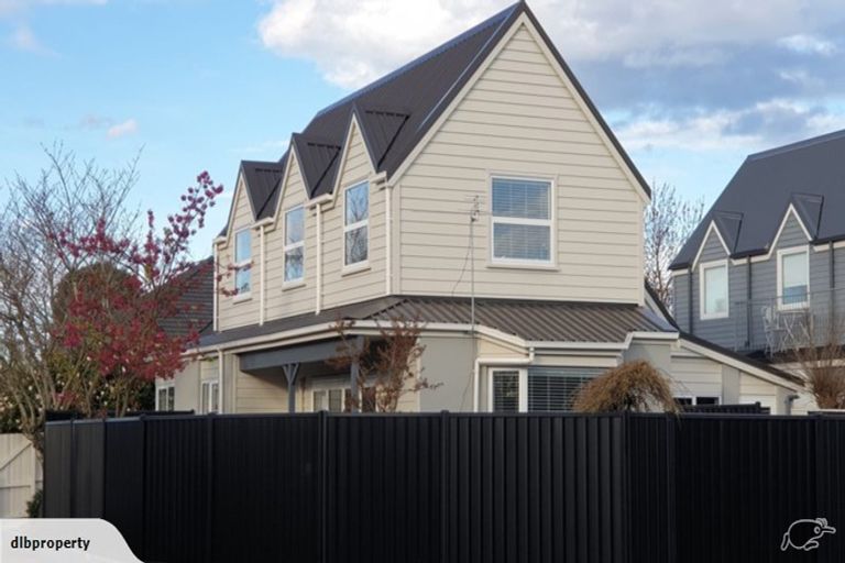 Photo of property in 2 Perry Street, Papanui, Christchurch, 8053