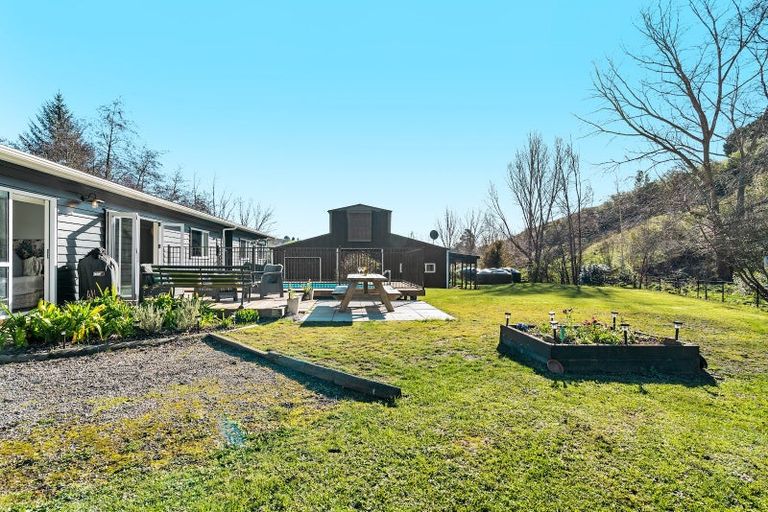Photo of property in 33a Totara View Road, Wakefield, 7095