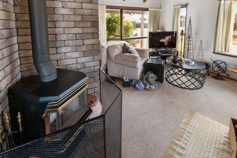 Photo of property in 1 Irwin Court, Katikati, 3129