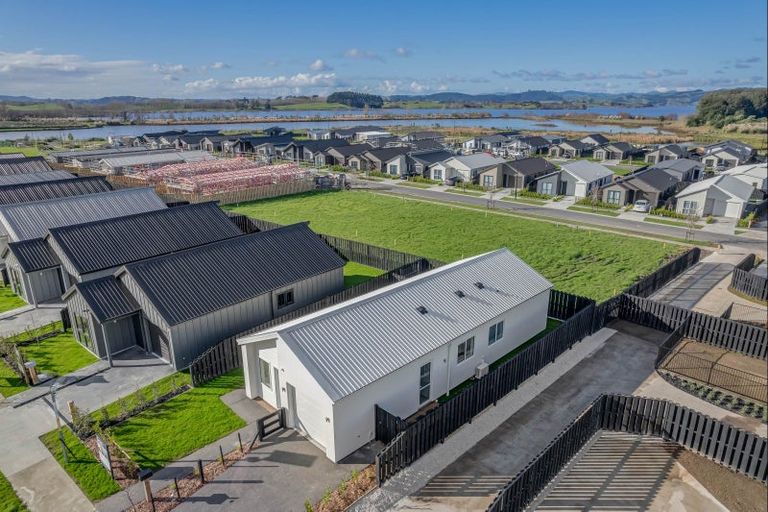 Photo of property in 6 Bittern Road, Te Kauwhata, 3710