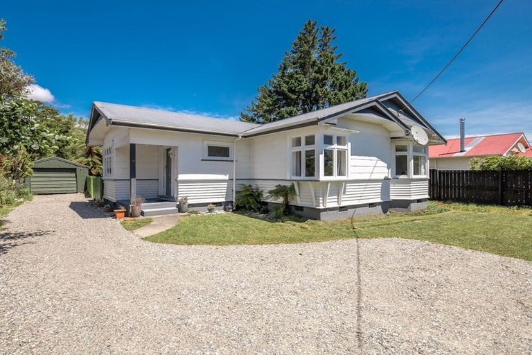 Photo of property in 14 Mcgill Street, Waimangaroa, Westport, 7891