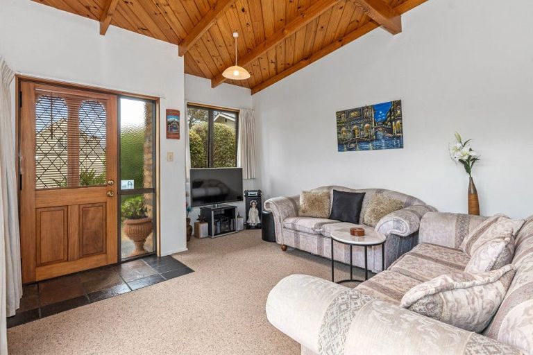 Photo of property in 1-4/7a Kent Road, Regent, Whangarei, 0112