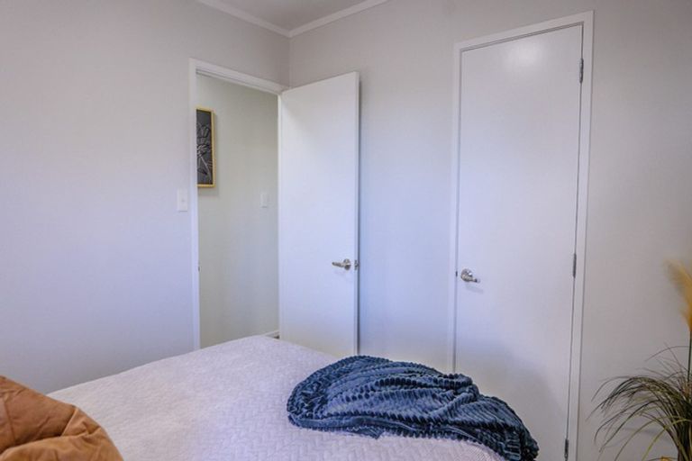 Photo of property in 1/16 Fieldstone Court, Northpark, Auckland, 2013