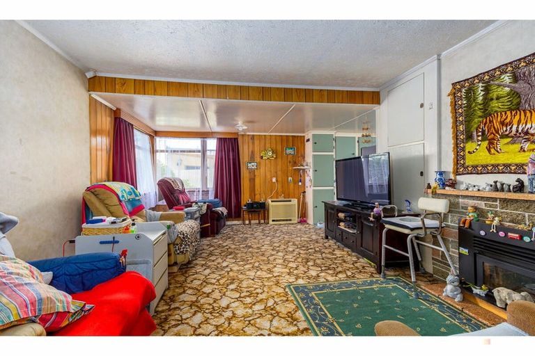 Photo of property in 52 Opie Street, Waimate, 7924