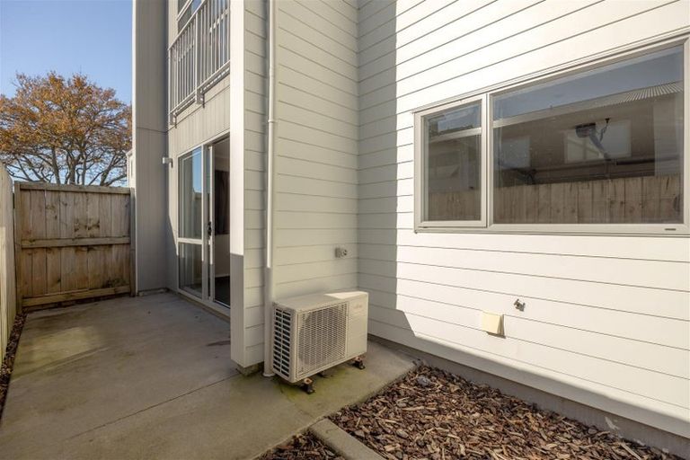 Photo of property in 2/16 Hammond Street, Hamilton Central, Hamilton, 3204