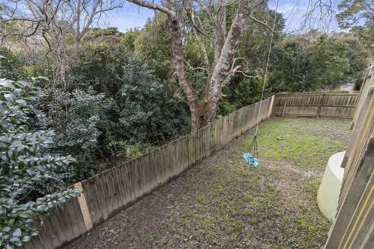 Photo of property in 49f Lancaster Road, Beach Haven, Auckland, 0626