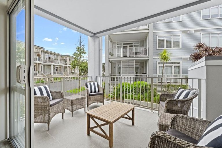 Photo of property in 63 Parkside Drive, Orewa, 0931