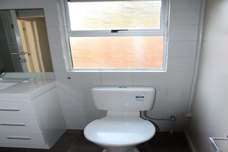 Photo of property in 5/17 May Street, Hamilton East, Hamilton, 3216