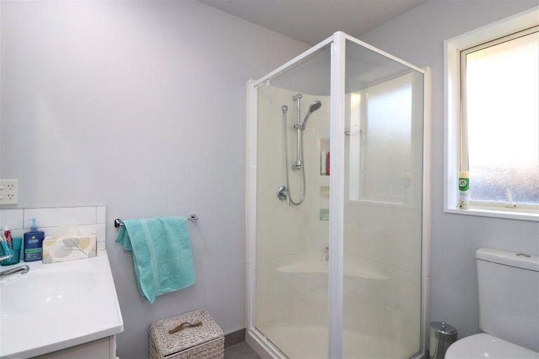 Photo of property in 18 Broad Street, Southbridge, 7602