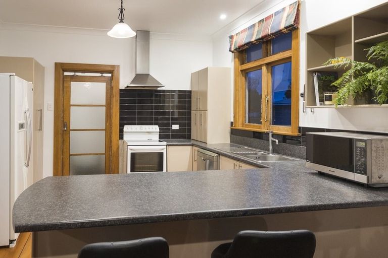 Photo of property in 442 Tremaine Avenue, Takaro, Palmerston North, 4410